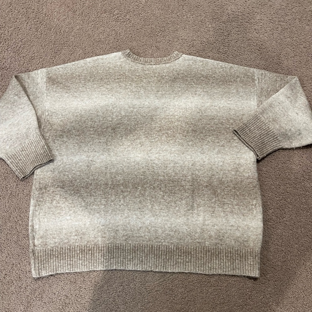OLD NAVY Wool-Blend Cozy Oversize Ombre Long Sleeve Knit Pullover Sweater - Picture 8 of 8